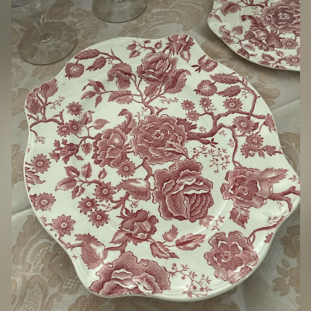 12” Oval Platter Johnson Bros English Chippendale Red Pink Floral Brothers